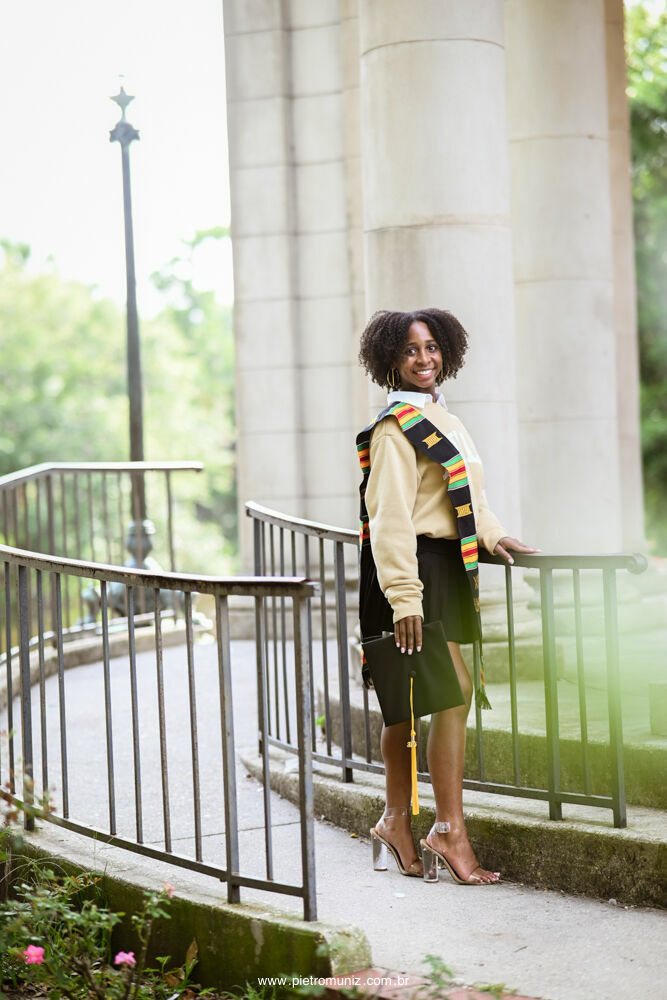 Foto Brooklyn and Christiane - Graduation Pictures 2023 Foto Brooklyn and Christiane - Graduation Pictures 2023 - Imagem 42