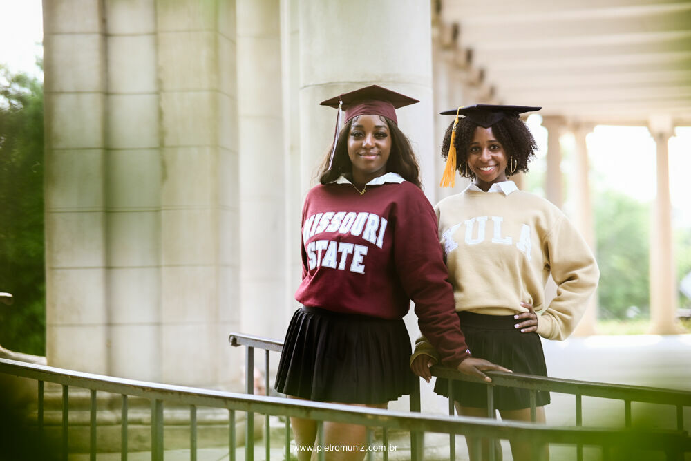 Foto Brooklyn and Christiane - Graduation Pictures 2023 Foto Brooklyn and Christiane - Graduation Pictures 2023 - Imagem 38