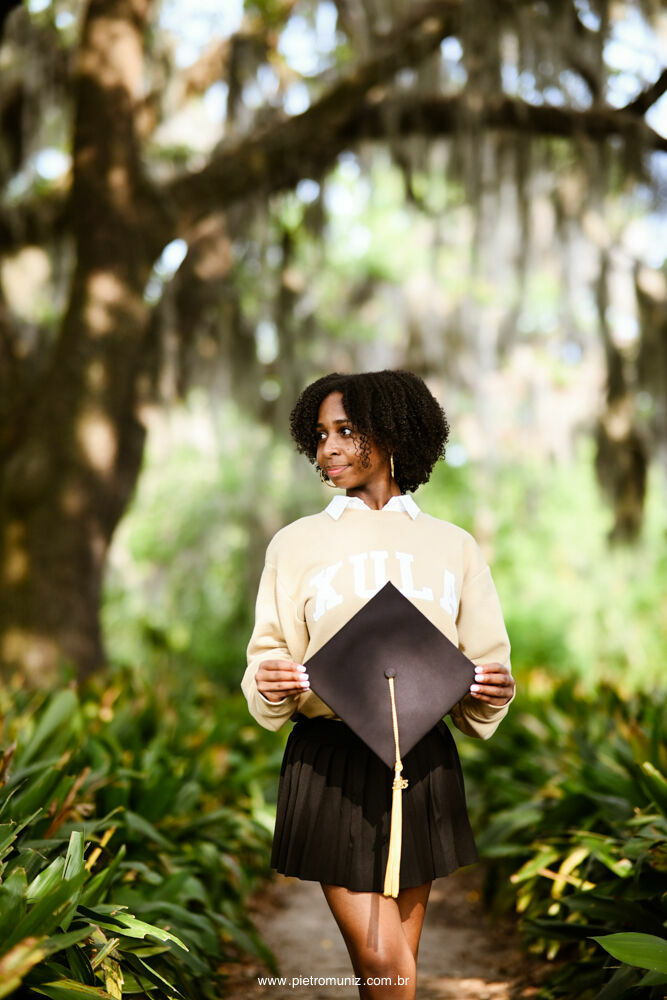 Foto Brooklyn and Christiane - Graduation Pictures 2023 Foto Brooklyn and Christiane - Graduation Pictures 2023 - Imagem 46