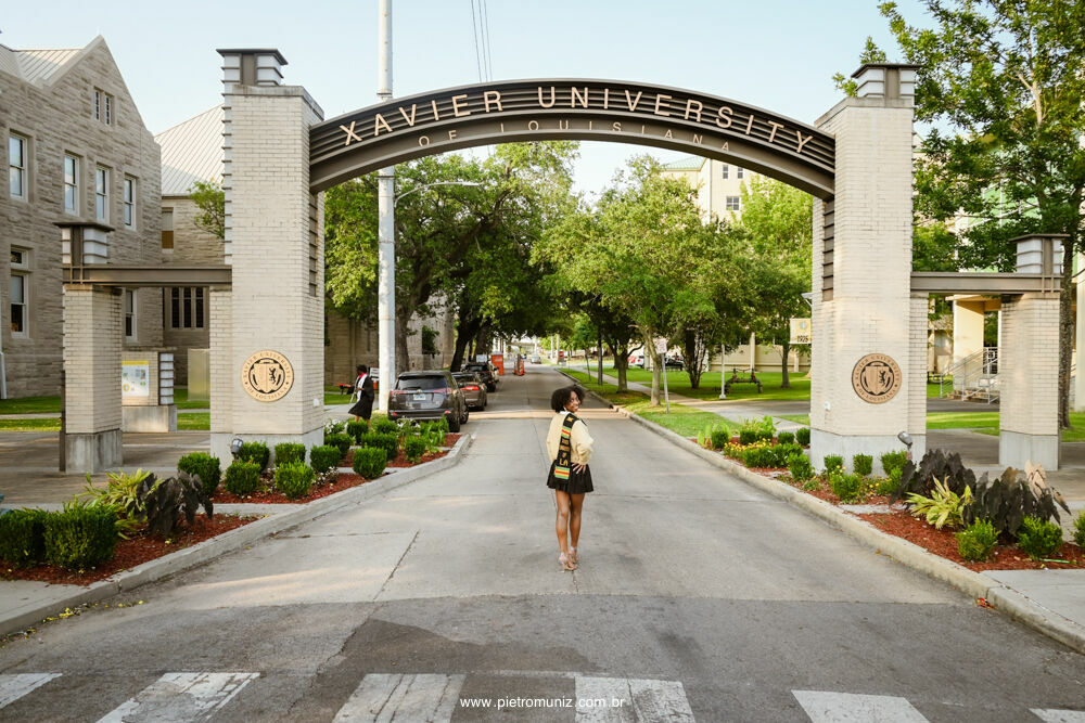 Foto Brooklyn and Christiane - Graduation Pictures 2023 Foto Brooklyn and Christiane - Graduation Pictures 2023 - Imagem 76