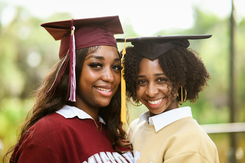Foto Brooklyn and Christiane - Graduation Pictures 2023 Foto Brooklyn and Christiane - Graduation Pictures 2023 - Imagem 40